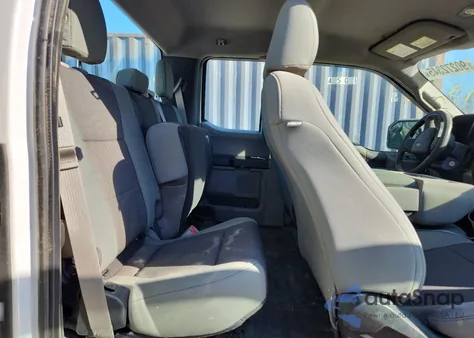 2015 Ford F150 Super Cab z USA, uszkodzony, nr VIN 1FTEX1E83FFC30921